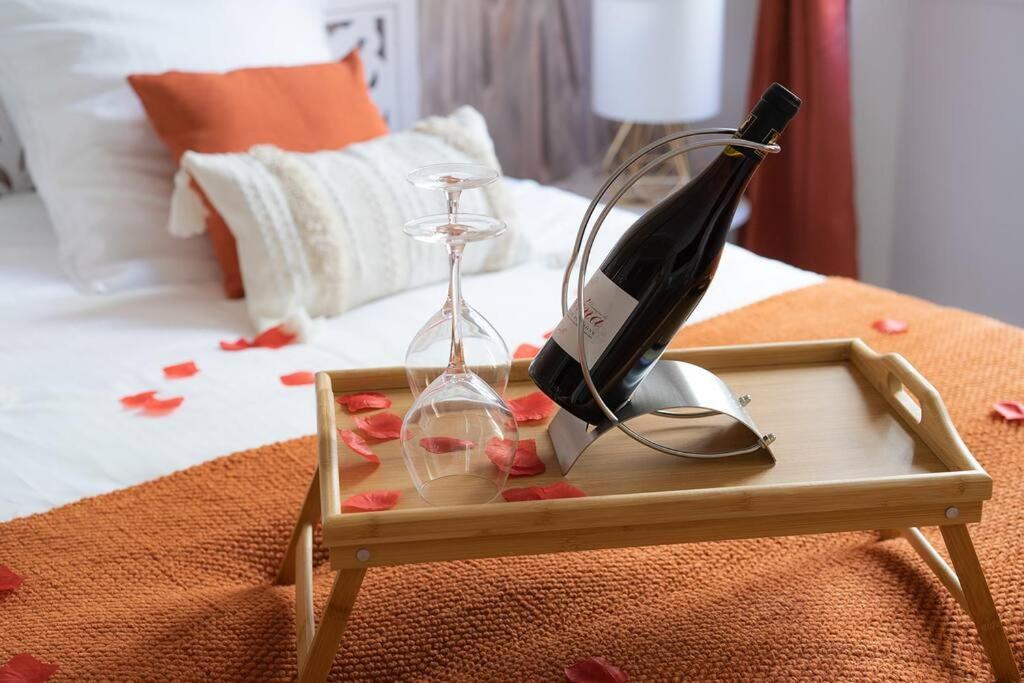 Ode A L'Amour : Studio Intimiste Toulon Extérieur photo